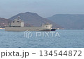 入港してきた輸送艦 134544872