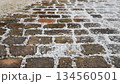 降りはじめた雪 134560501