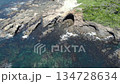 【無人機空拍】三浦半島、城島的「牛之瀨洞」與清澈見底的海水：壯麗的海岸線 134728634