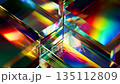 彩色玻璃紋理背景，像棱鏡一樣 135112809