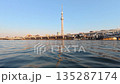 東京天空樹和隅田川 135287174