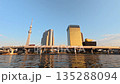 東京天空樹和隅田川 135288094