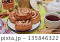 Freshly baked cinnamon roll 135846322
