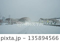 Snow-covered highway ② 135894566