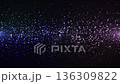 流れる無数の光 136309822