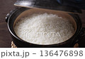 Freshly cooked rice cooked in a clay pot 136476898