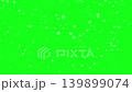 一段循環播放的雪花飄落影片。綠幕摳像。 139899074