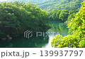 埼玉縣長瀞町荒川河畔，綠樹環繞，景色宜人。 139937797