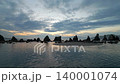 【橋杭岩 (日の出)】 和歌山県東牟婁郡串本町くじの川 140001074