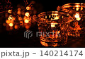 燭光營造出的柔和氛圍（中距離，右側） 140214174