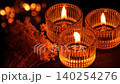 寧靜祥和的夜晚空間，燭光搖曳，點綴著乾燥花（右圖）。 140254276
