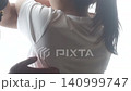 施術する整体師 140999747