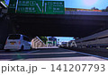 高速公路沿線景色，藍天白雲，動感十足。 141207793