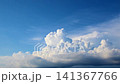 夏空に力強く湧き出る積乱雲  141367766