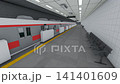 一列紅色地鐵列車停靠在地鐵月台上，車門正在關閉。 （3DCG動畫） 141401609