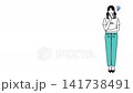 一段描繪一位憂心忡忡的女子意識到某事後露出笑容的動畫；一段表達靈感和喜悅之情的影片；白色背景。 141738491