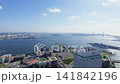 横浜ベイエリア　飛鳥Ⅲとランドマークタワー 141842196