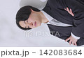 スーツの男性 スーツの男性 142083684