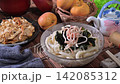 cold udon noodles 142085312