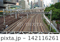 東京のビジネス街を走る923形「ドクターイエロー」(T5編成) 東京のビジネス街を走る923形「ドクターイエロー」(T5編成) 142116261