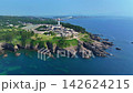 福井県・東尋坊を空撮した柱状節理の絶景と日本海 142624215