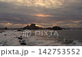 Sunset view of Kabushima Island, a breeding ground for black-tailed gulls (a natural monument) in Aomori Prefecture, Hachinohe City. 142753552