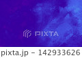 水彩風格的紋理背景，顏色從藍色變成洋紅色。 142933626