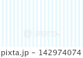 A looping video featuring vertical stripes of white and light blue. 142974074