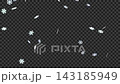 3DCG transparent background of diagonally falling snowflakes; loops from 301f to 600f; can be rotated 90 degrees for use in portrait mode. 143185949