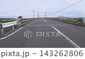青森県の真っすぐ伸びるコメ米ロードと岩木山 青森県の真っすぐ伸びるコメ米ロードと岩木山 143262806