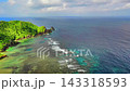 石垣島御神崎と波が打ち寄せるサンゴ礁の海 石垣島御神崎と波が打ち寄せるサンゴ礁の海 143318593
