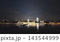 東京のレインボーブリッジと噴水の夜景 143544999