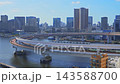 百合海鷗號列車駛過彩虹橋的環形橋。 143588700