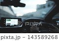 透過車窗看到的公路風景與旅行畫面 143589268