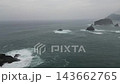 静岡県伊豆半島・下田市爪木崎の荒波と岩礁をドローン空撮 143662765