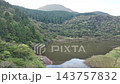 無人機航拍畫面：寧靜祥和的箱根精進池。 143757832