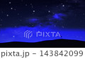 一段星座動畫，以深靛藍色的星空為背景，一道光線勾勒出獵戶座的輪廓，並留有插入文字的空白區域，可無縫循環播放。 143842099